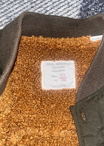 Düğmeli Kahverengi Erkek Çocuk Mont - Görsel 3