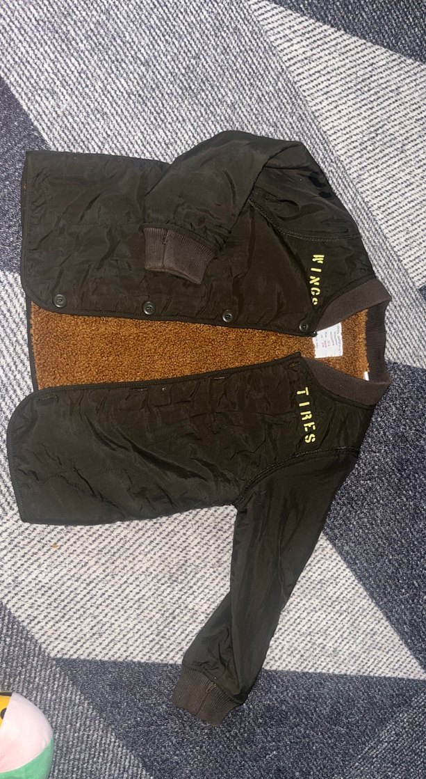 Düğmeli Kahverengi Erkek Çocuk Mont - Görsel 2