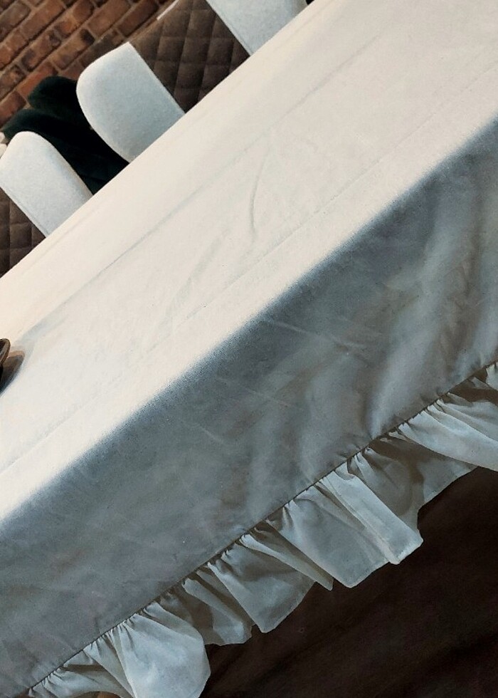 Fırfırlı masa örtüsü 220 X 160 - Görsel 2
