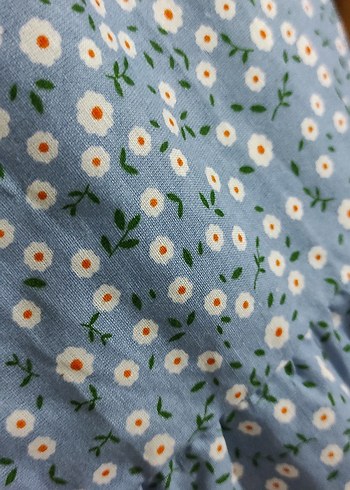 Çiçekli Elbise - Görsel 3