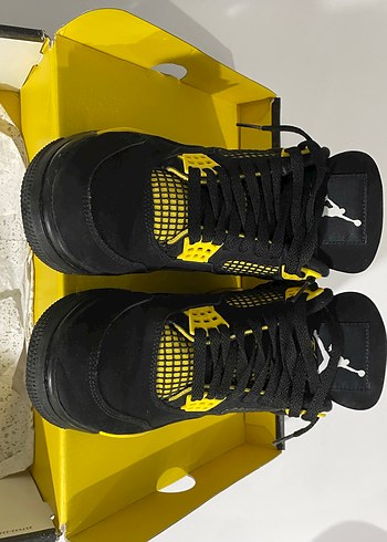 Nike Air Jordan 4 yellow thunder - Görsel 3