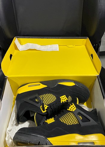 Nike Air Jordan 4 yellow thunder - Görsel 11
