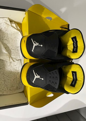 Nike Air Jordan 4 yellow thunder - Görsel 5