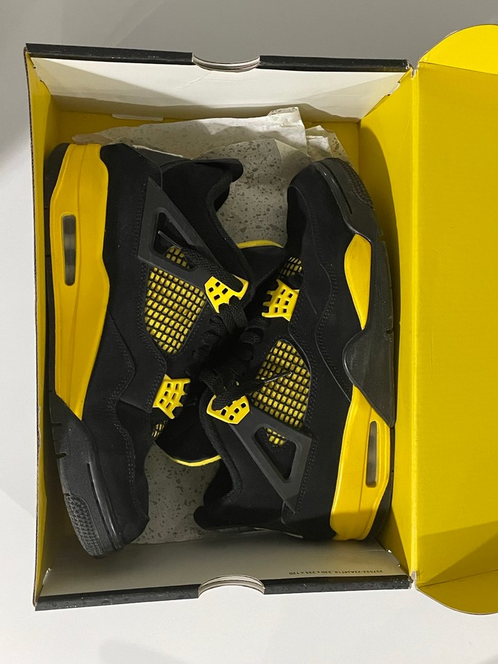Nike Air Jordan 4 yellow thunder - Görsel 2
