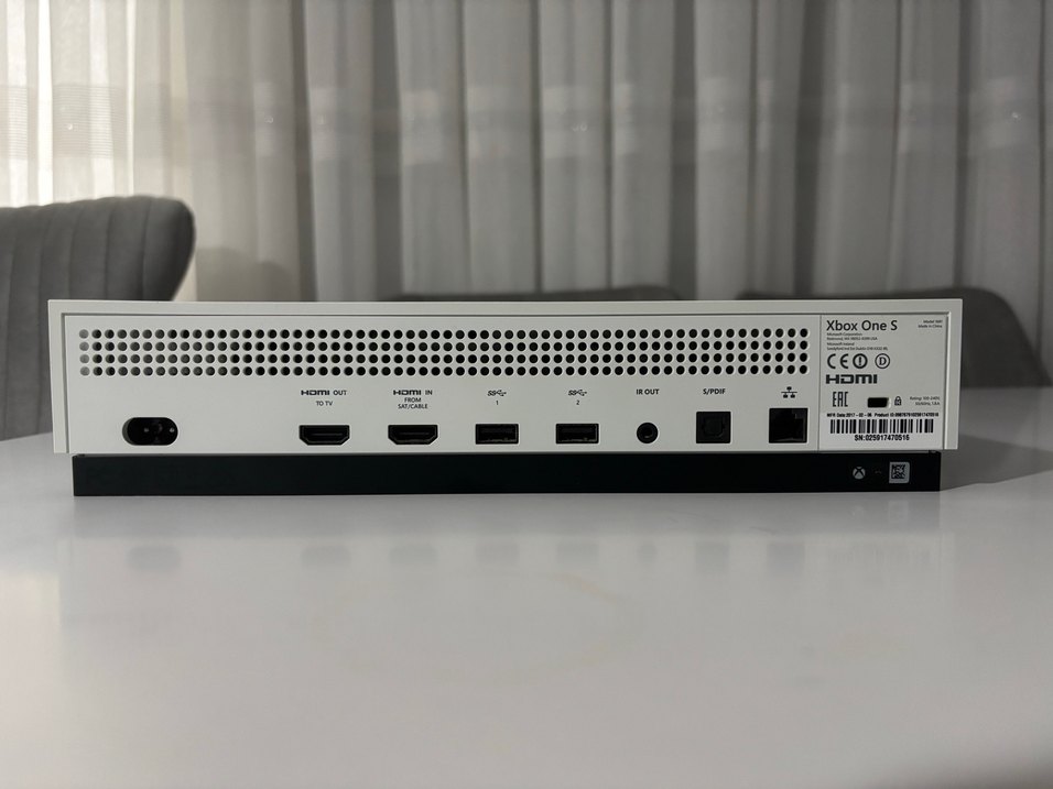 Xbox One S Oyun Konsolu - Görsel 4