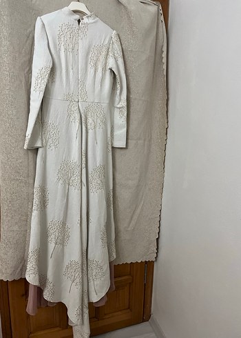 36 Beden beyaz Renk Vintage İşlemeli Beyaz Uzun Kadın Elbise