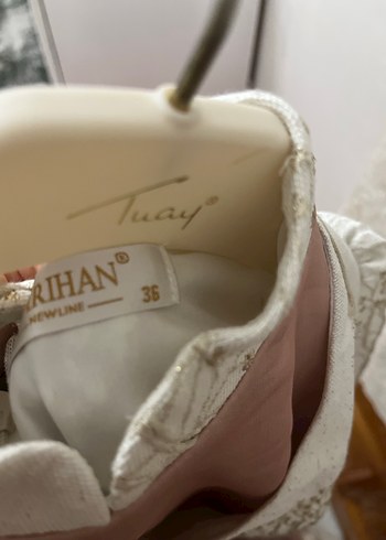 Zara Vintage İşlemeli Beyaz Uzun Kadın Elbise