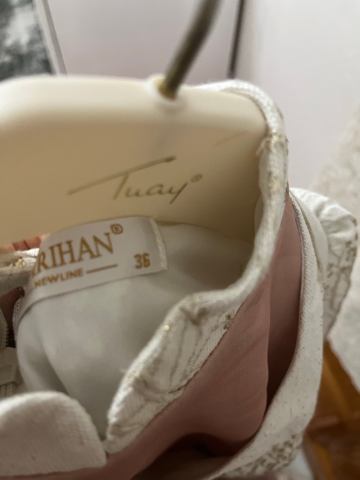 Vintage İşlemeli Beyaz Uzun Kadın Elbise - Görsel 5