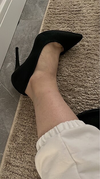 37 Beden Stiletto