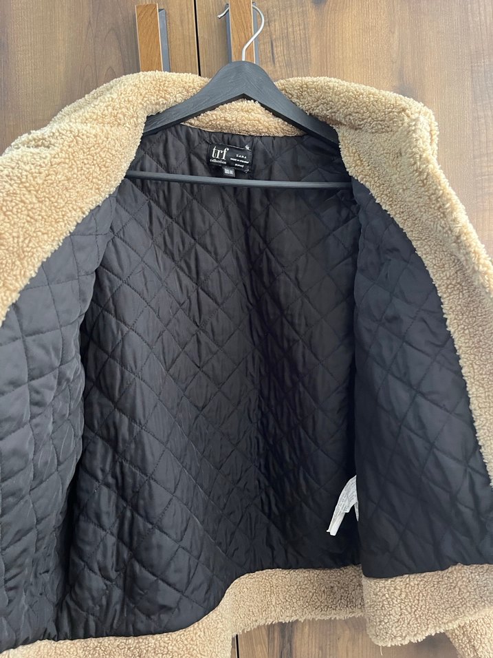 Zara Kısa Peluş Kadın Ceket - Görsel 3