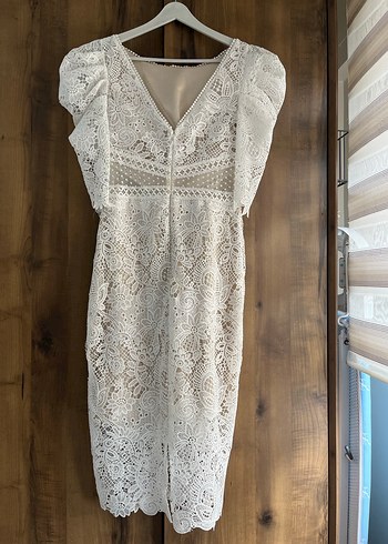 Carmen ekru dantel detaylı elbise - Görsel 6