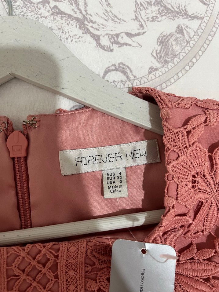 Forever new abiye nişan güpürlü Elbise - Görsel 4