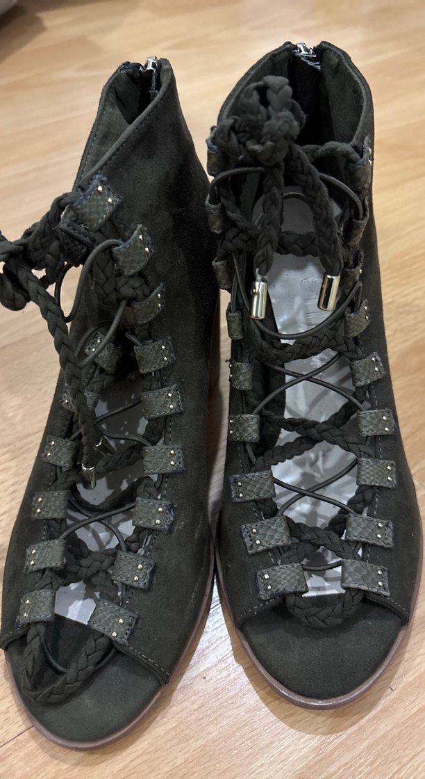 Koyu haki süet üstten bağcıklı Topuklu Kadın Ayakkabısı - Görsel 5