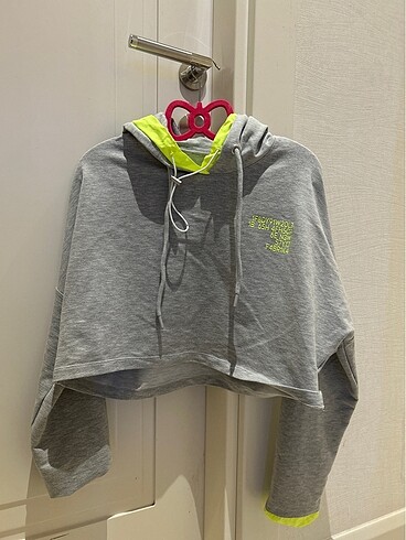 Crop Sweatshirt