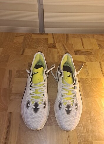 Reebok Zig Kinetica 3 Koşu ve Yürüyüş Ayakkabısı