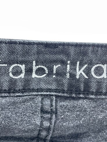 29 Beden çeşitli Renk Fabrika Jean / Kot %70 İndirimli.