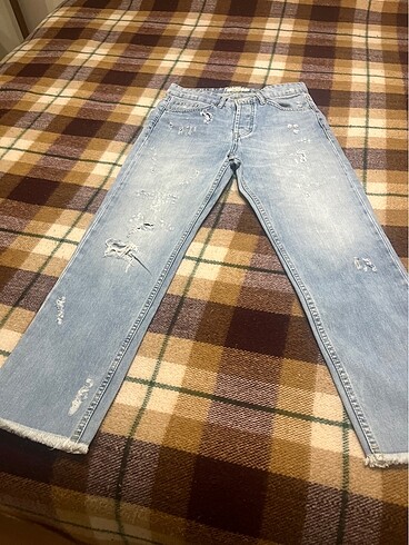 GRJ jean 28 beden