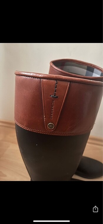 37 Beden siyah Renk Burberry çizme