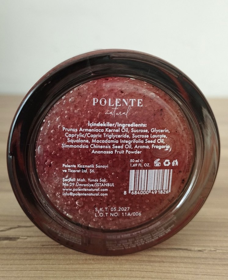 Polente Çilekli Yüz Peelingi - Görsel 3