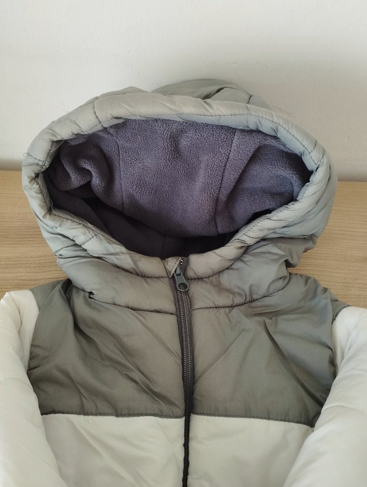 Kapüşonlu Fermuarlı Erkek Çocuk Mont - Görsel 4