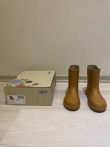 Igor 29 numara erkek çocuk çizme