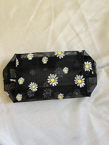 Sheinside Papatya desenli makyaj çantası ????