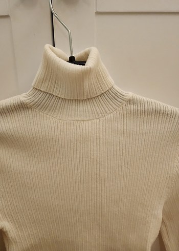 Krem Kadın Boğazlı Triko Kazak - Görsel 3