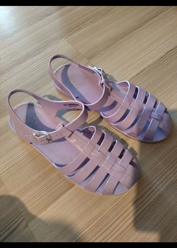 LC Waikiki LİLA SANDALET