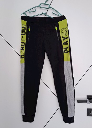 LCW Erkek Çocuk Fermuarlı Jogger Eşofman Altı