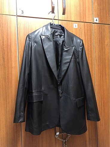 Dilvin Dilvin vatkalı deri blazer