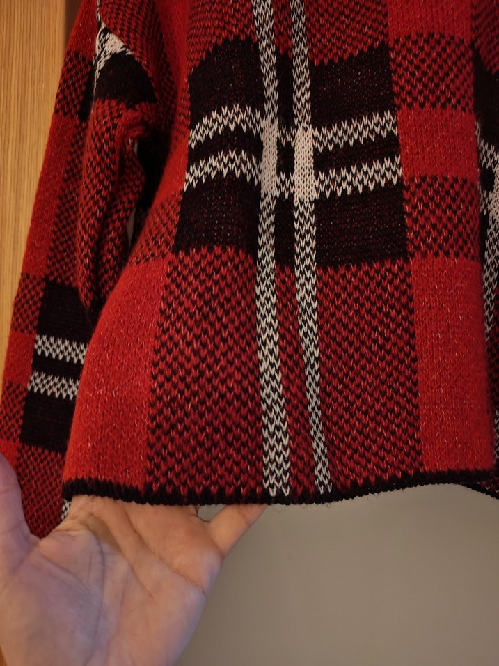 Kırmızı Ekose Desenli Triko Kadın Kazak - Görsel 3