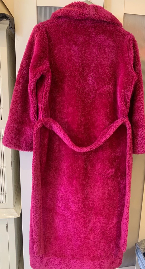 Fuşya Uzun Peluş Kadın Kaban - Görsel 4