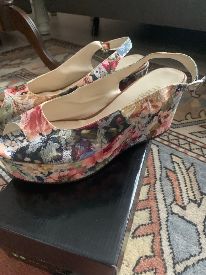 Çiçek Desenli Bohem Platform Topuklu Kadın Ayakkabı - Görsel 3