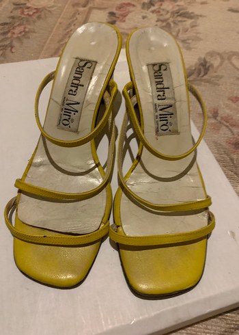 Sarı Topuklu Stiletto Kadın Sandalet