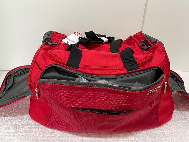  Beden American Tourister Seyahat Çantası