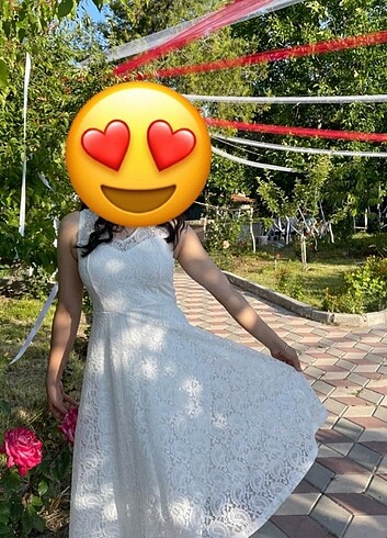 Beyaz elbise
