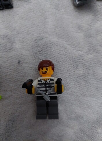  Lego uyumlu figür 