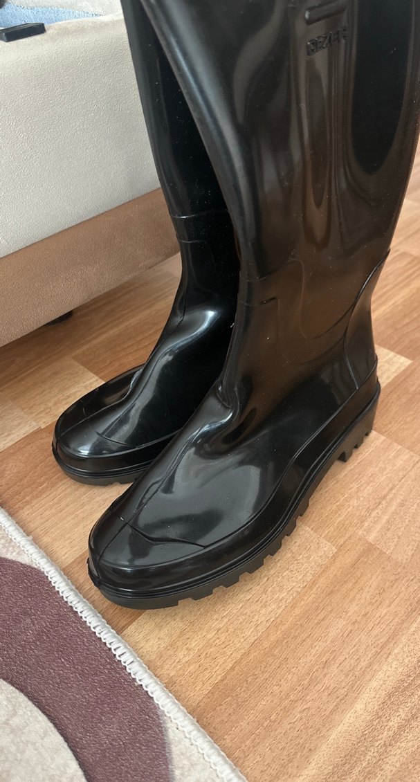 Siyah Rugan Dizüstü Çizme - Görsel 2