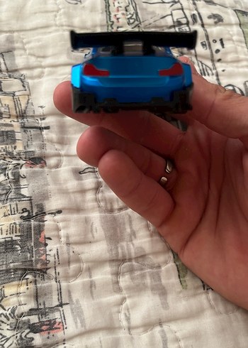 Koyu Mavi Oyuncak Yarış Arabası 25 GT BMW m4