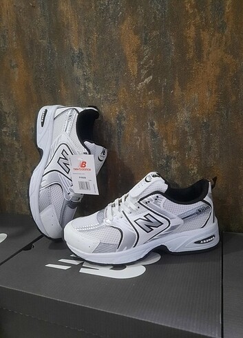 36 Beden New Balance 530 Sneaker