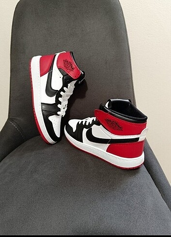 38 Beden kırmızı Renk Nike Air Jordan Sneaker Spor Ayakkabı