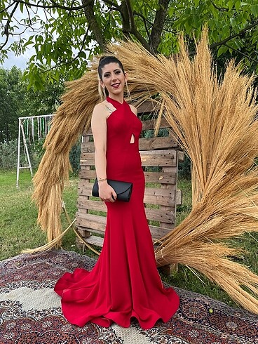 KADIN BALIK MODEL KIRMIZI ABİYE 40 BEDEN