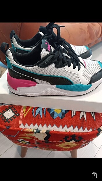 37 Beden Puma Spor Ayakkabı