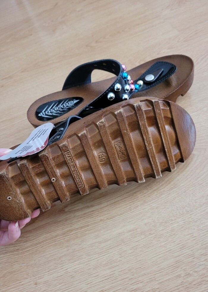 Topuklu plaj terliği - Görsel 4