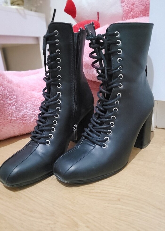 Topuklu bot - Görsel 2