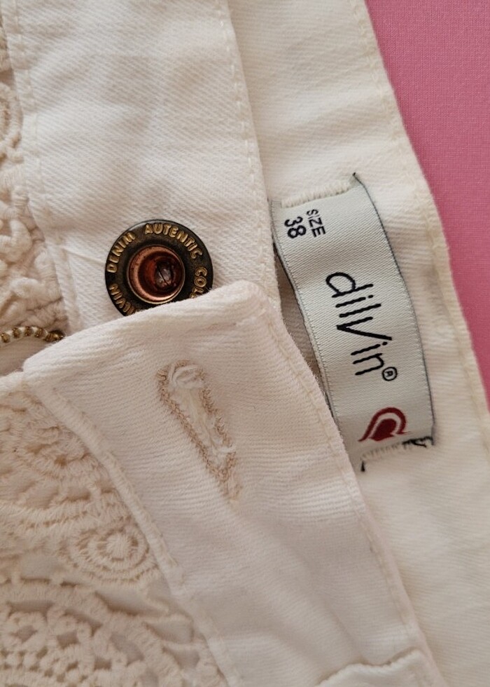 Dilvin dantelli şort - Görsel 3