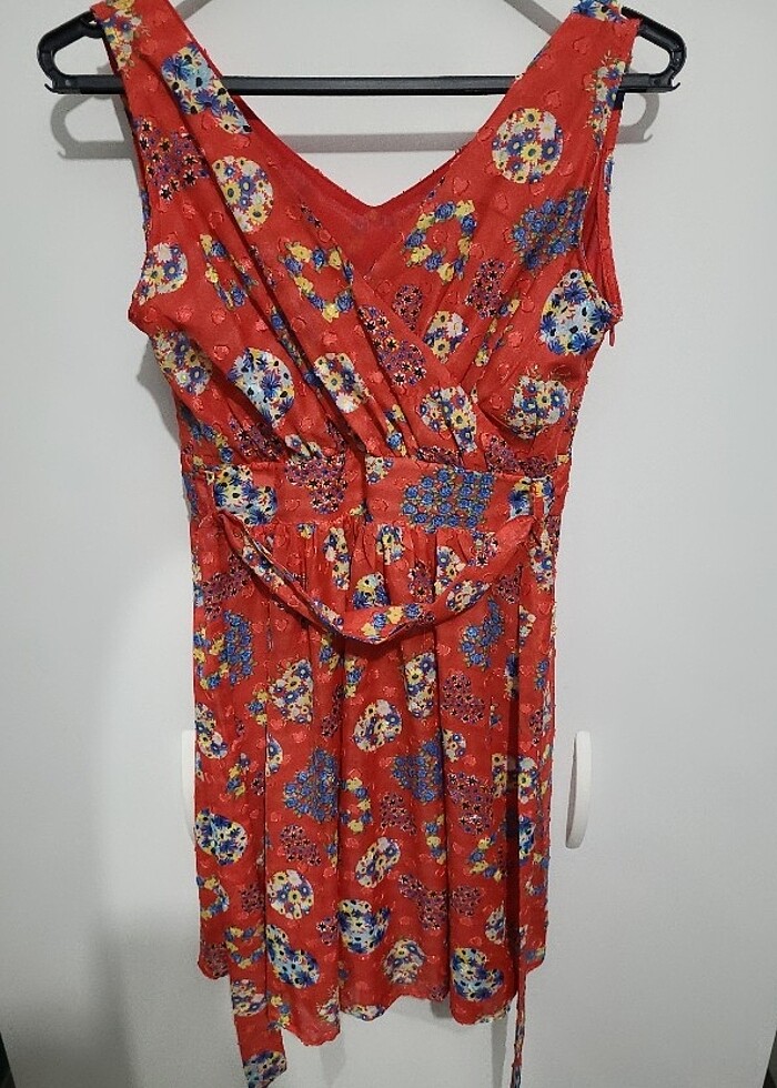 Çiçekli elbise - Görsel 2