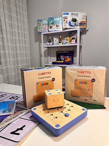 Cubetto Robot