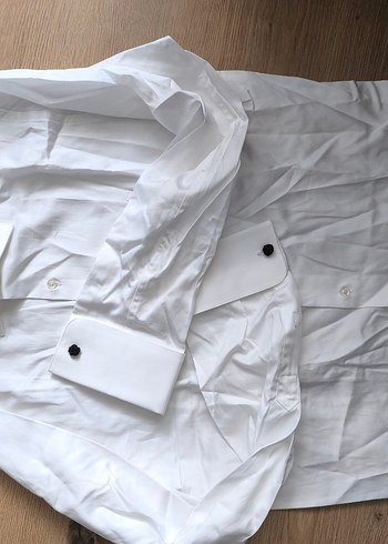 BİSSE KOL DÜĞMELİ GÖMLEK - Görsel 4