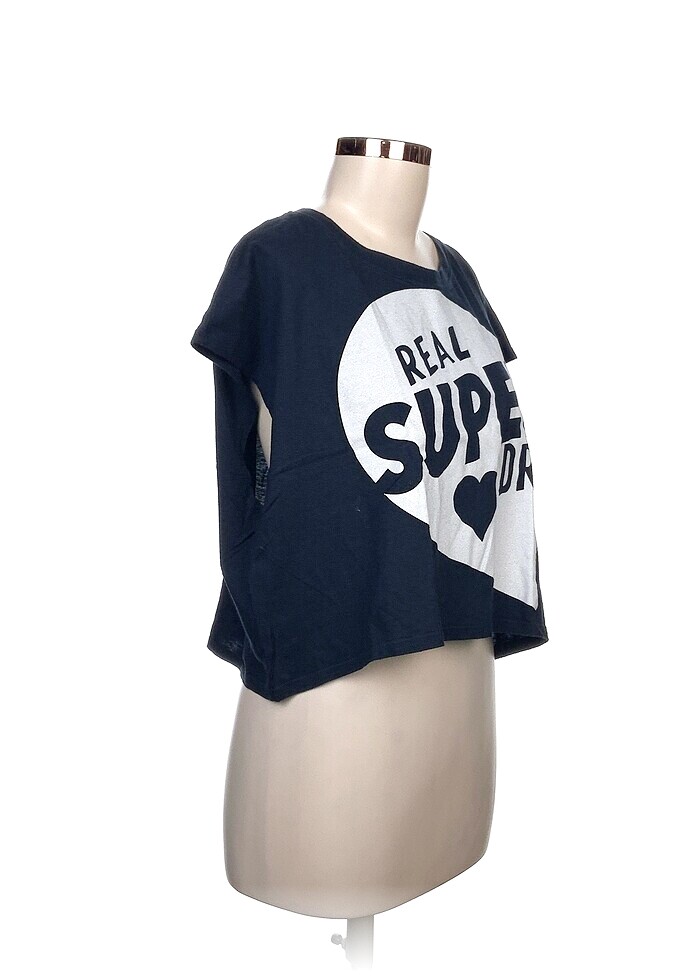 Superdry T-shirt %70 İndirimli. - Görsel 2